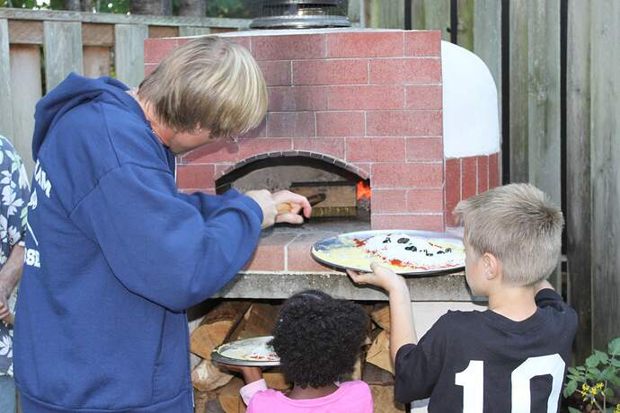 Outdoor Pizza Oven DIY (111)