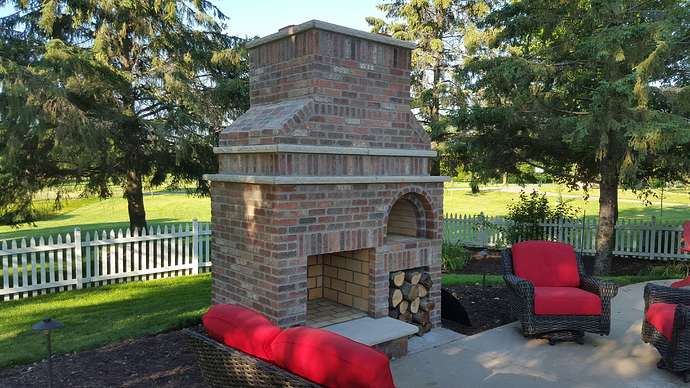 outdoor pizza oven and fireplace (4)
